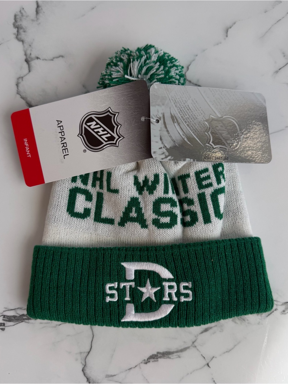 Dallas stars winter classic infant baby size beanie pom hat green white nhl nwt